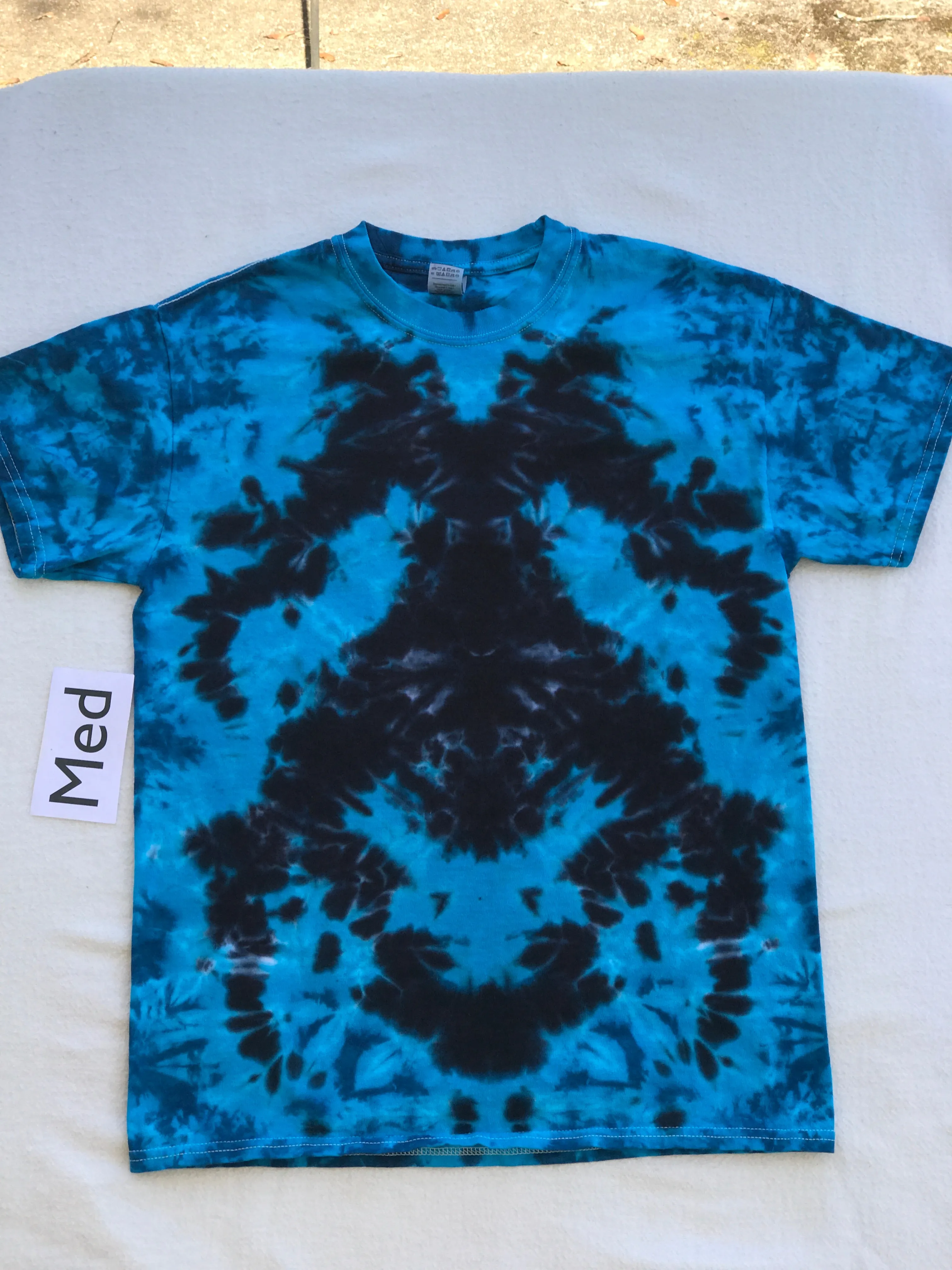 Adult Medium Tie-Dye Rorschach Scrunch Tee