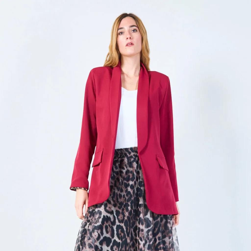 Classic tailored blazer with animal print lining wholesale