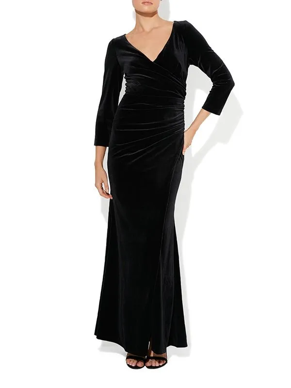 Elva Black Gown