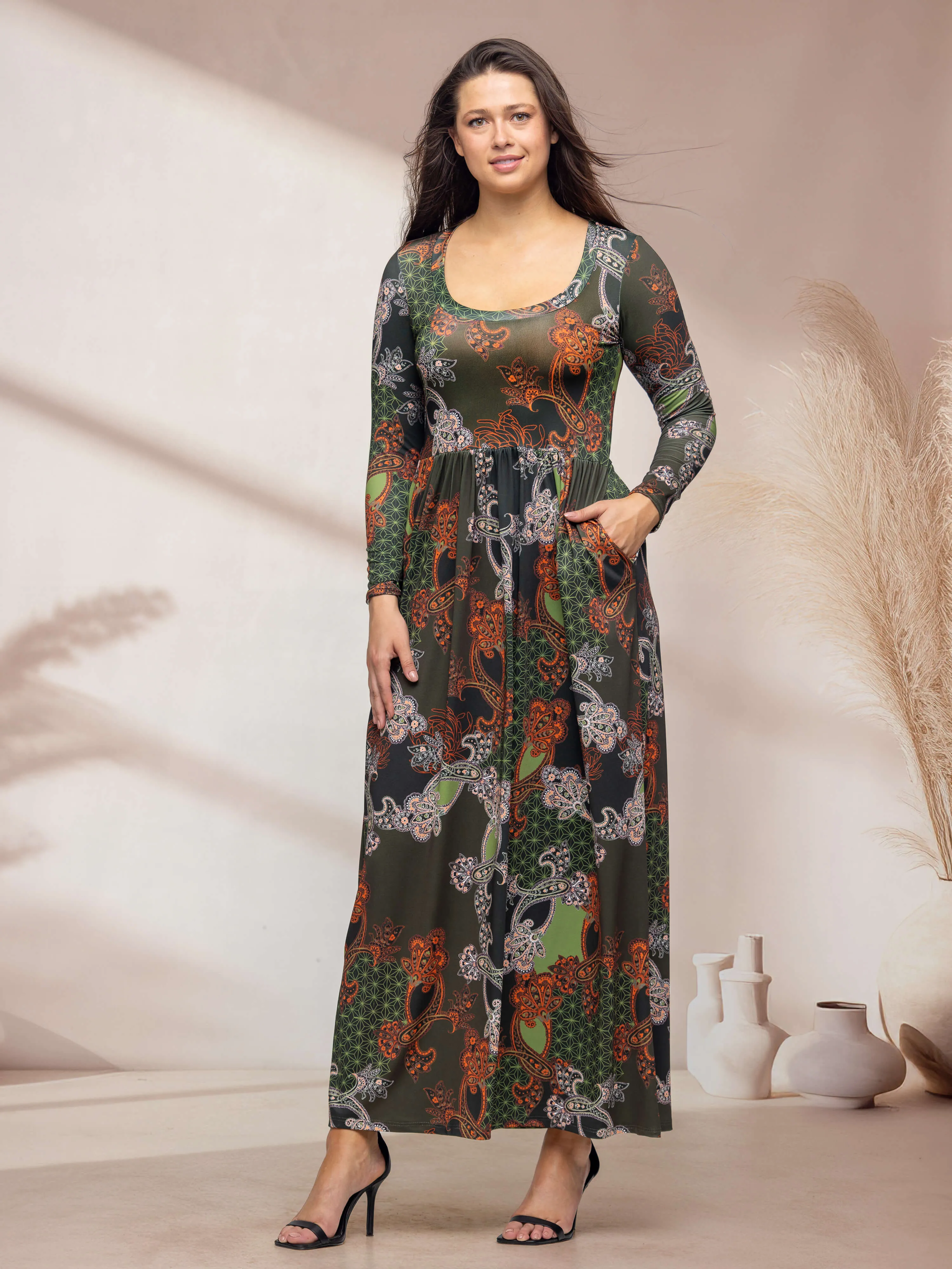 Green Long Sleeve Empire Waist Pocket Maxi Dress