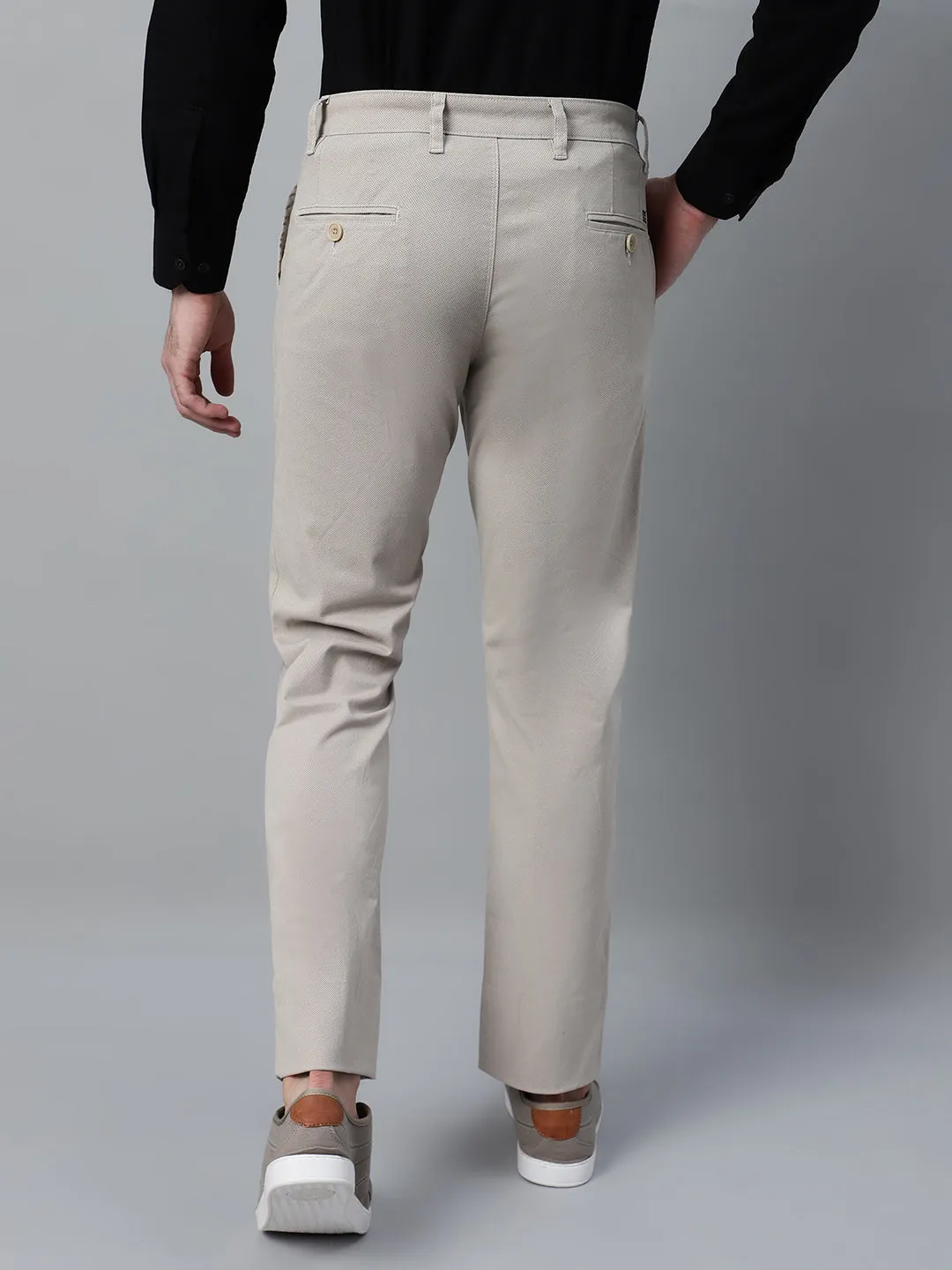 Men's Beige Self Design Non-Pleated Casual Trouser