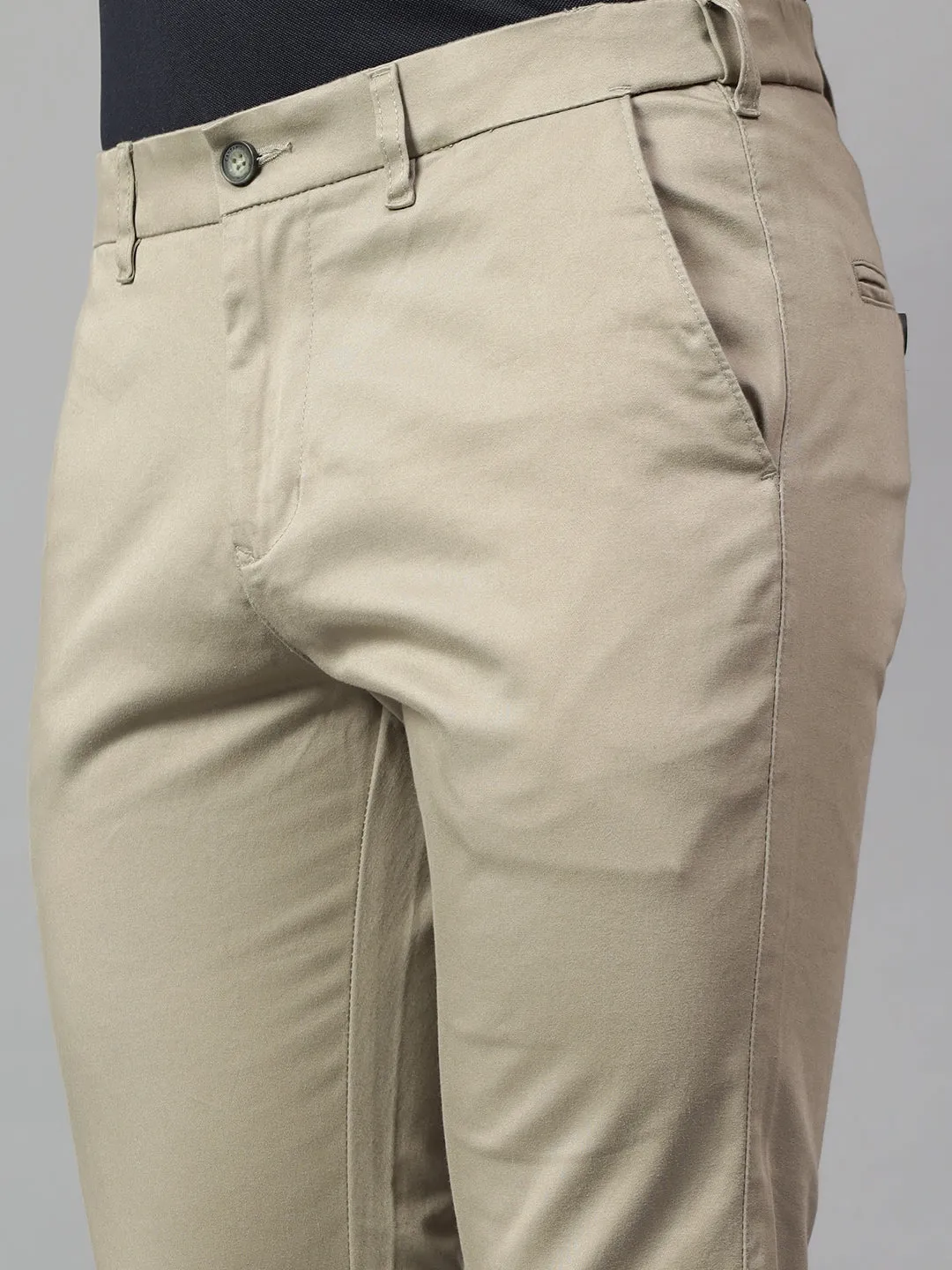 Men's Green Solid Non-Pleated Casual Trouser