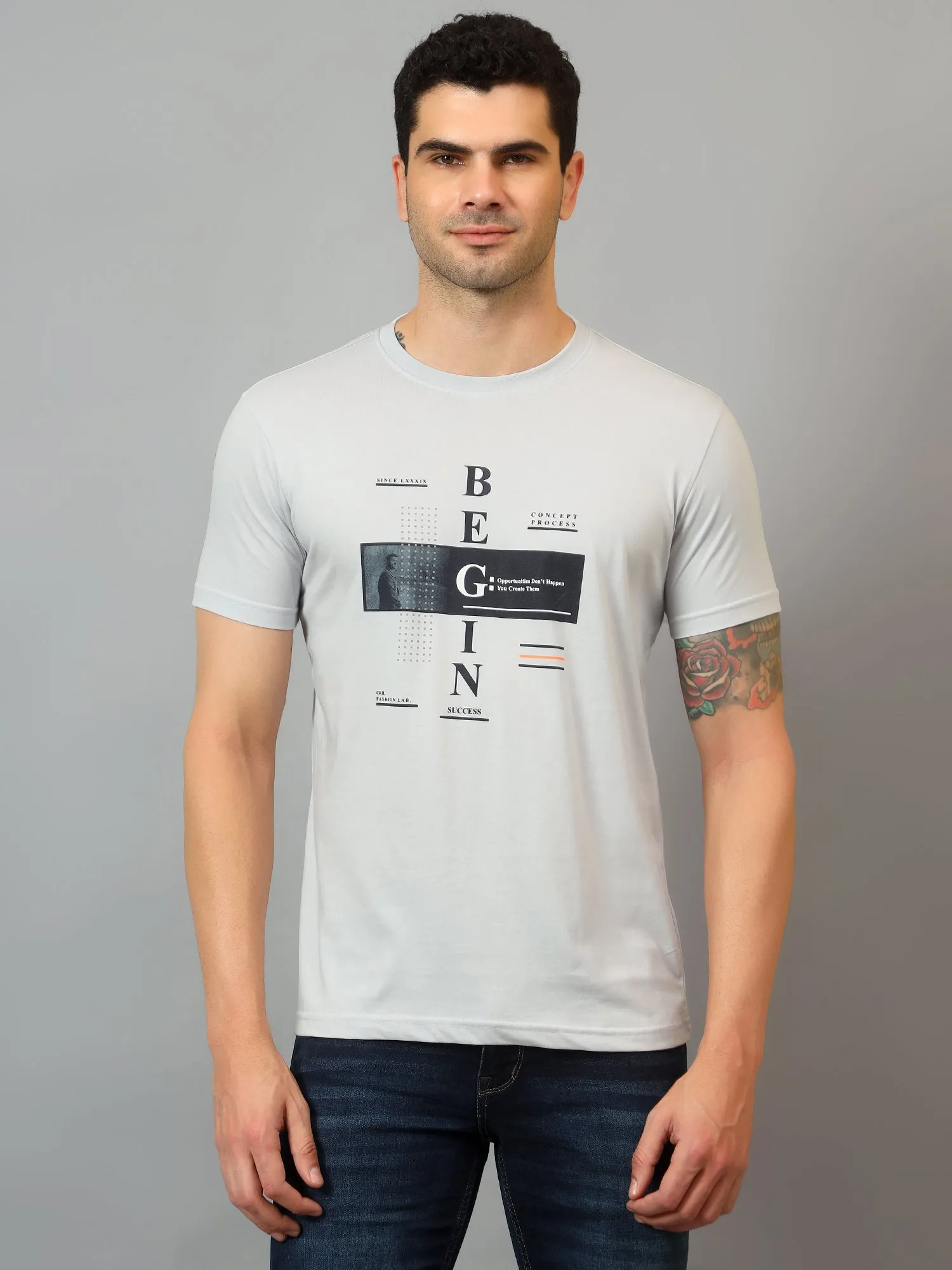 Men's Light Grey Round neck Half Sleeve T-Shirt with Typographic print