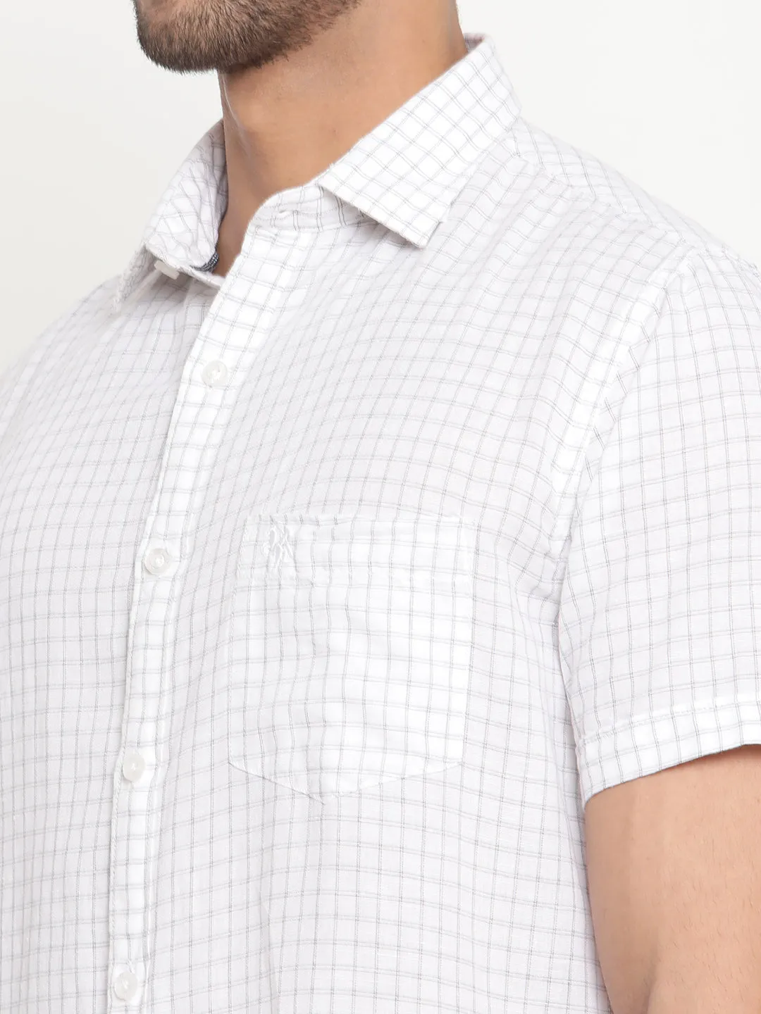 Men's White Casual Small Checks Half Sleeve Shirt