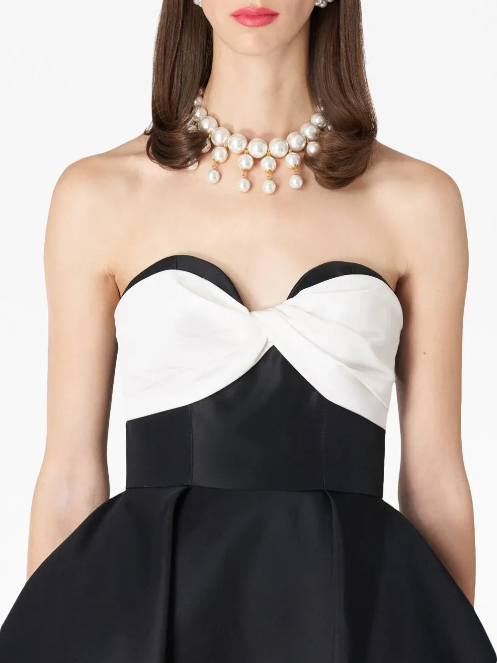 Strapless Sweetheart Neckline Gown